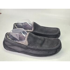 UGG Ascot Men's Slippers Size 11 Black Leather House Shoes Slip On‎ Moccasin